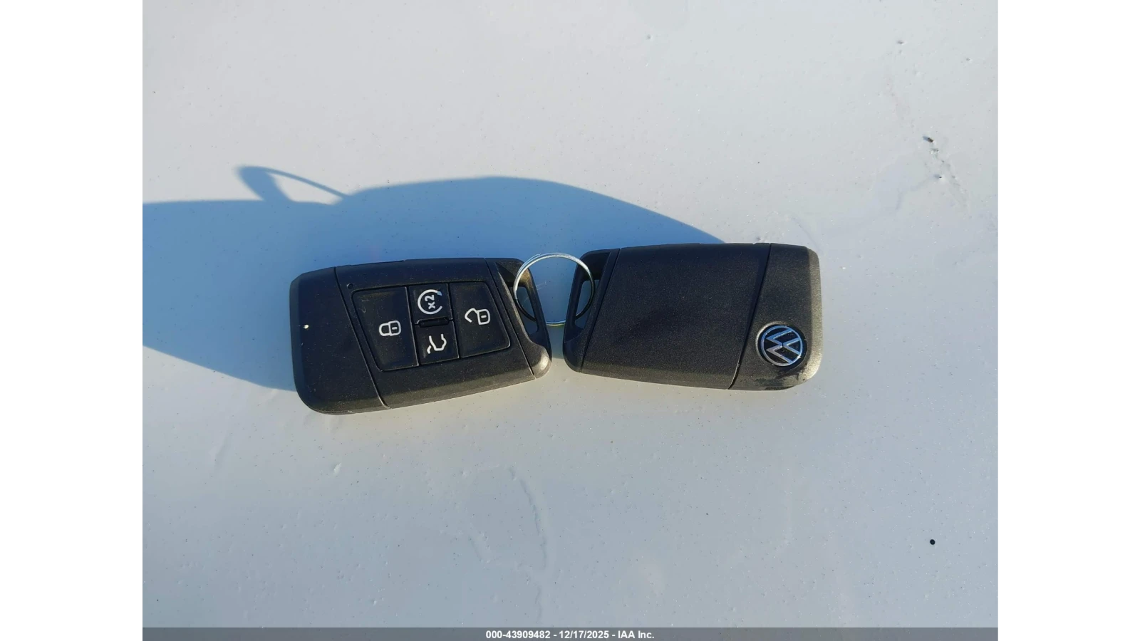 VW Tiguan R-LINE* PANORAMA*  | Mobile.bg � ����������� 12