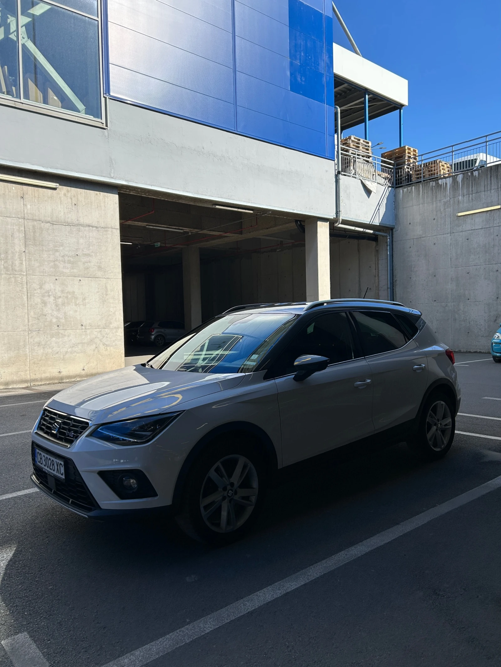 Seat Arona FR, снимка 2 - Автомобили и джипове - 54322832