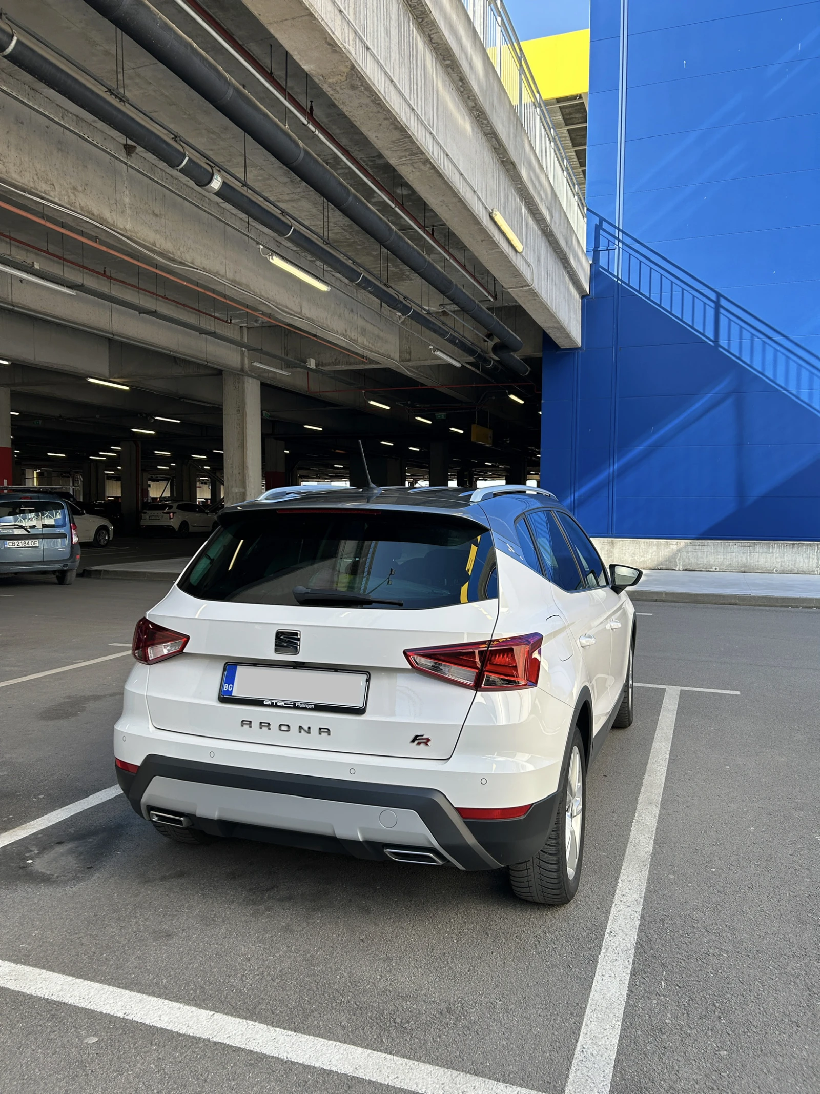 Seat Arona FR, снимка 2 - Автомобили и джипове - 54890609
