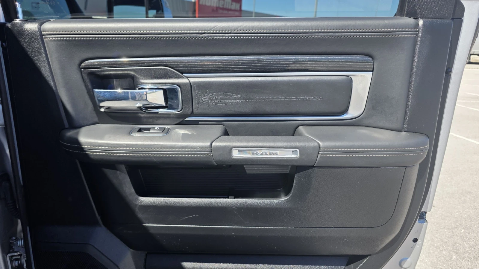 Dodge RAM 1500 Limited 5.7 Hemi, снимка 12 - Автомобили и джипове - 54359896