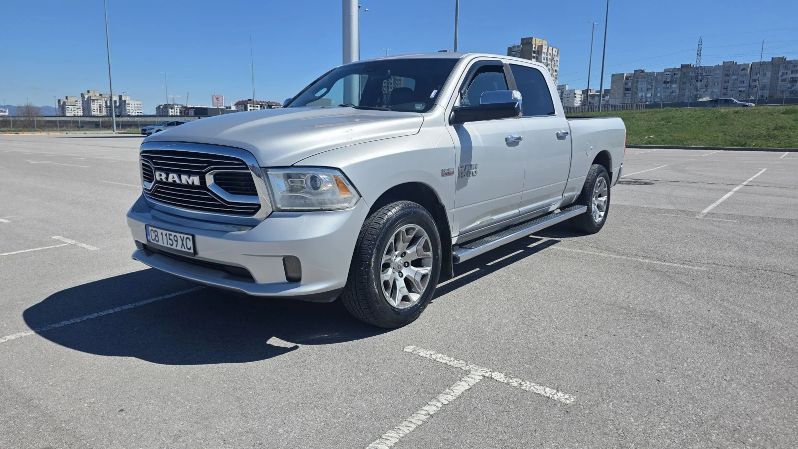 Dodge RAM 1500 Limited 5.7 Hemi
