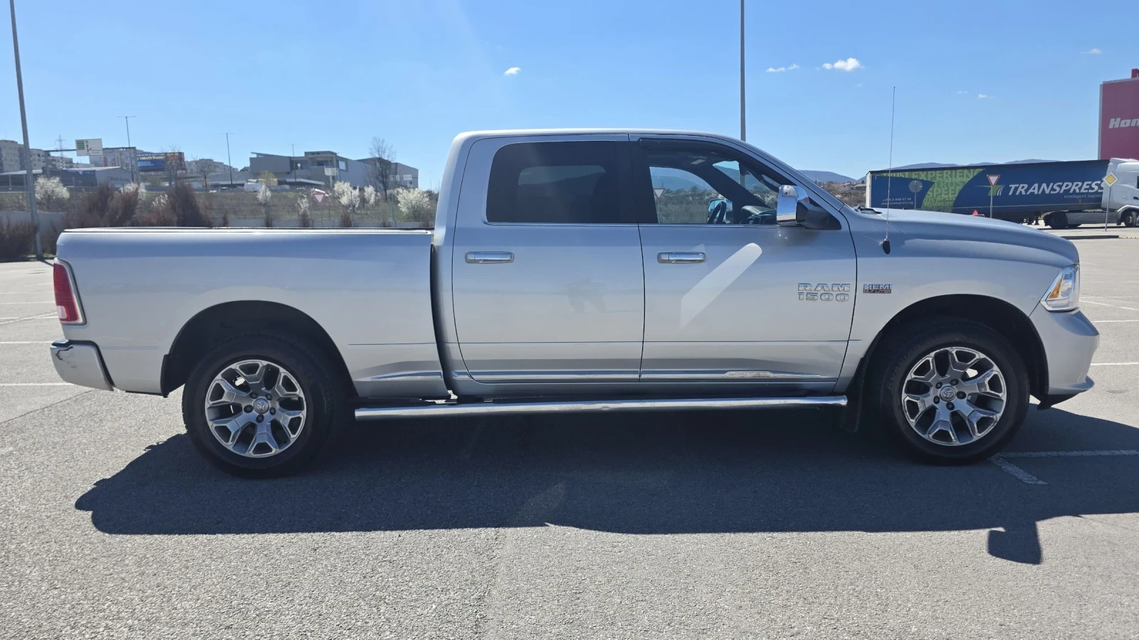 Dodge RAM 1500 Limited 5.7 Hemi, снимка 5 - Автомобили и джипове - 54359896