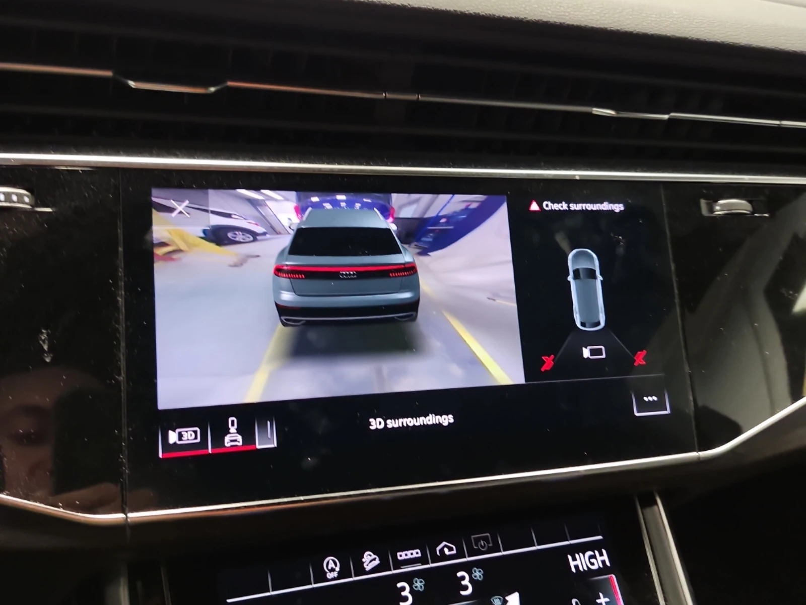 Audi Q8 Progressiv * CARFAX * АВТО КРЕДИТ * ЦЕНА ДО БГ * , снимка 11 - Автомобили и джипове - 54444493