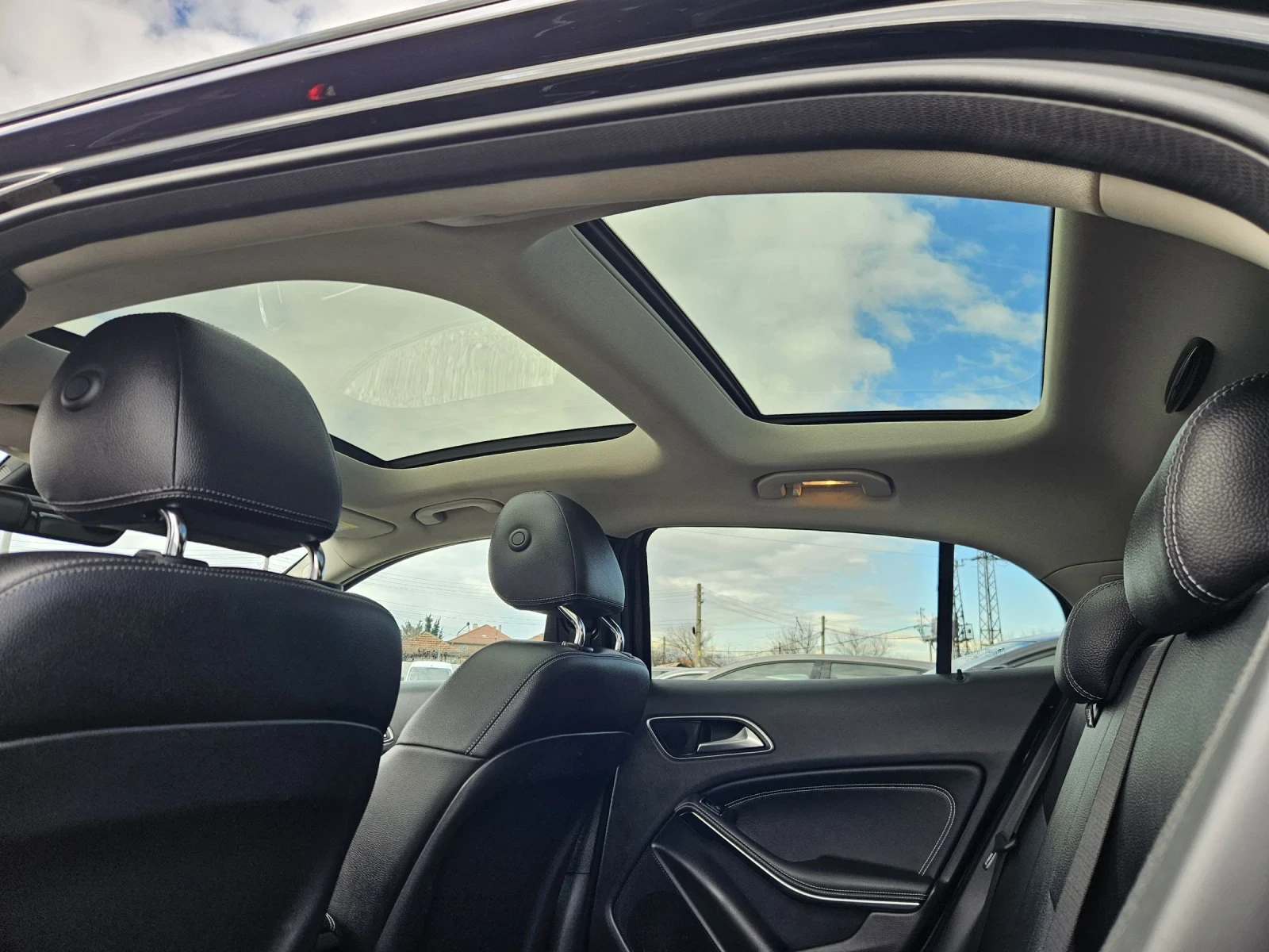 Mercedes-Benz GLA 220 2.2-136ks-4x4, снимка 12 - Автомобили и джипове - 54660398