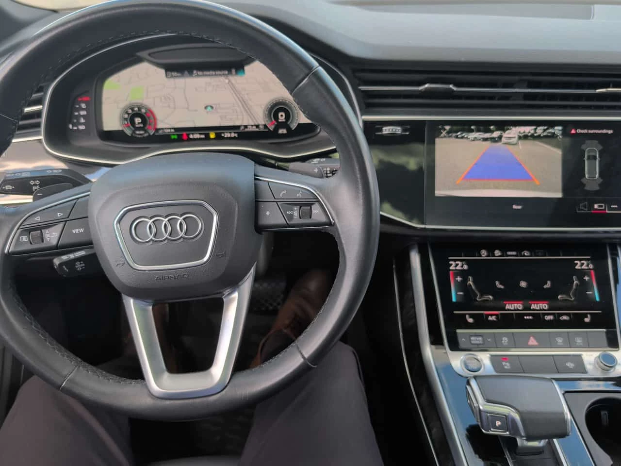 Audi Q7 * Komfort * CARFAX * БЕЗ ПЪРВОНАЧАЛНА ВНОСКА, снимка 9 - Автомобили и джипове - 55076536