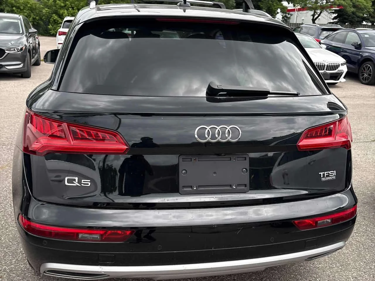 Audi Q5 Progressiv | CARFAX | ПАНОРАМА | ПОДГРЕВ | + ГУМИ, снимка 4 - Автомобили и джипове - 55226005