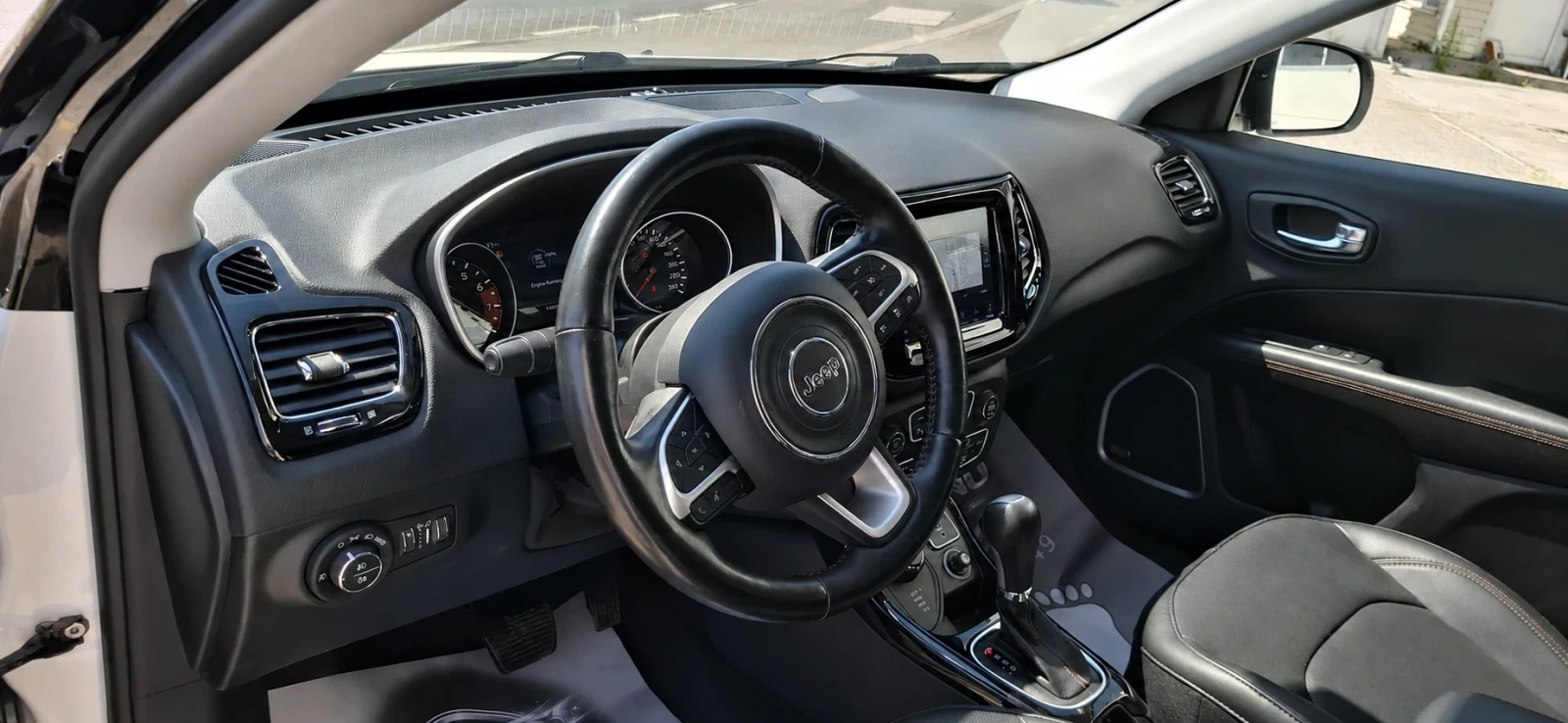 Jeep Compass 1.4 Turbo 170 Automat Full Limited, снимка 15 - Автомобили и джипове - 55694816