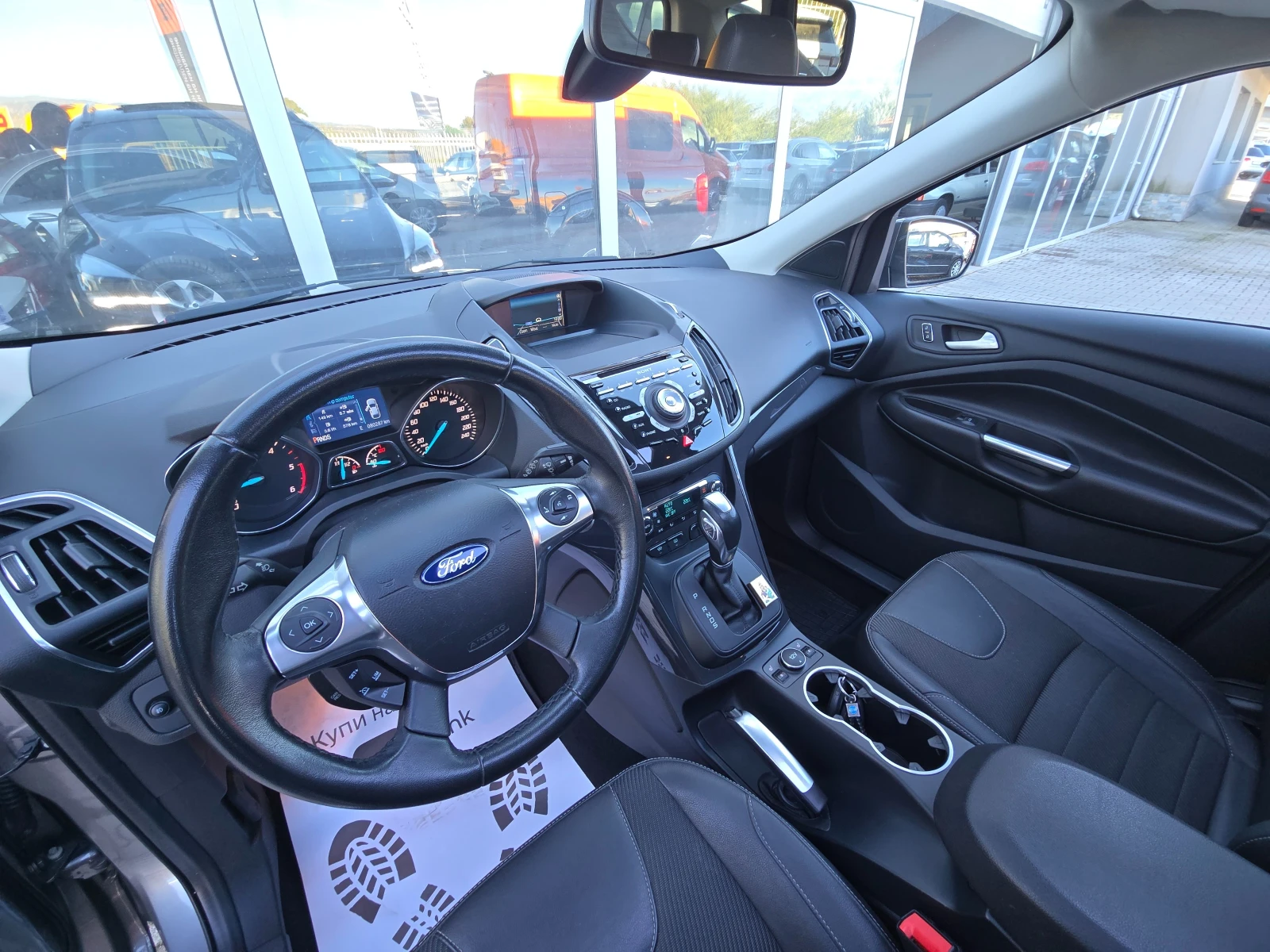 Ford Kuga Автоматик !!80000км!!!!!!!!!!!, снимка 11 - Автомобили и джипове - 56365171