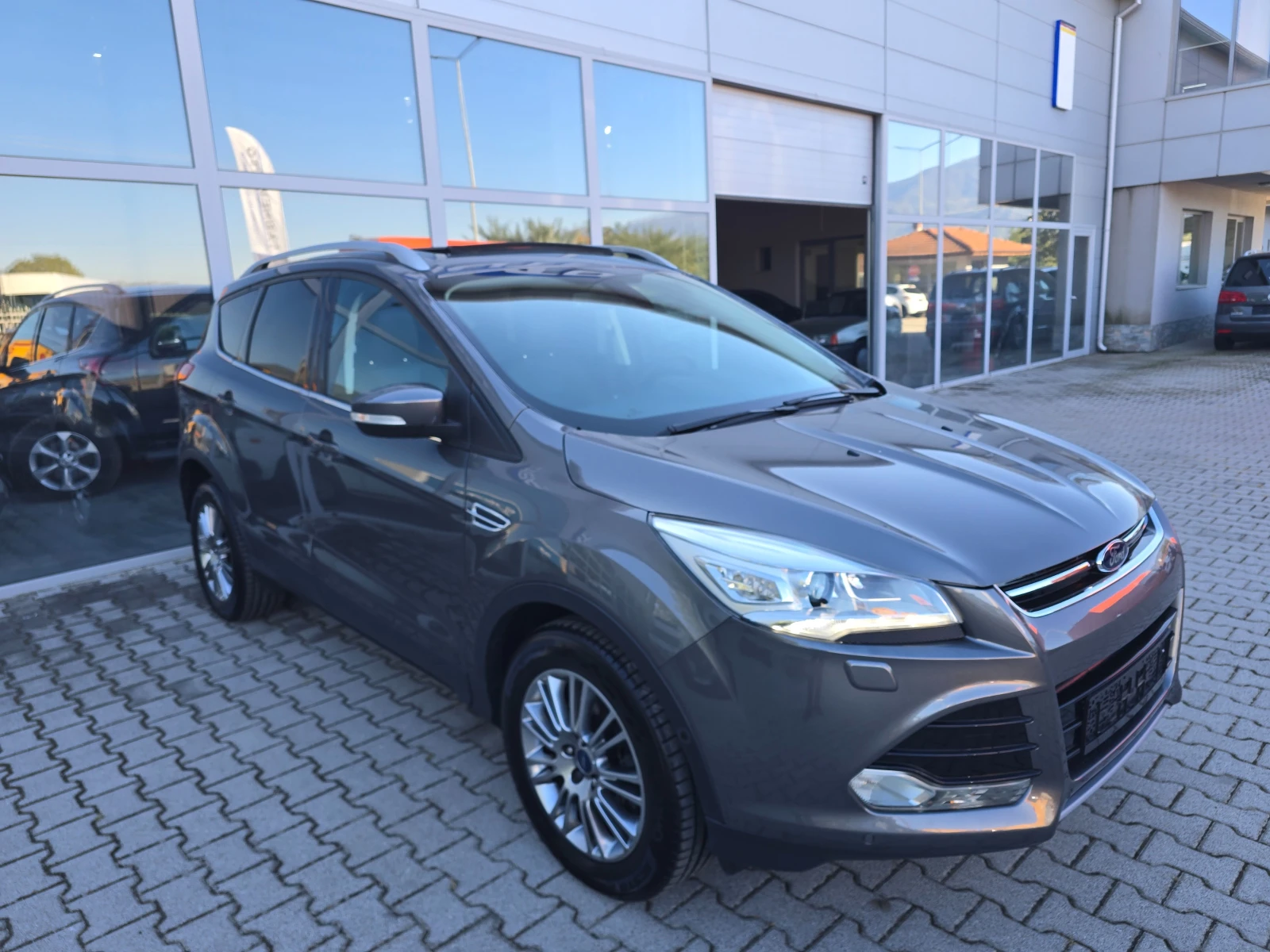 Ford Kuga Автоматик !!80000км!!!!!!!!!!!, снимка 2 - Автомобили и джипове - 56365171