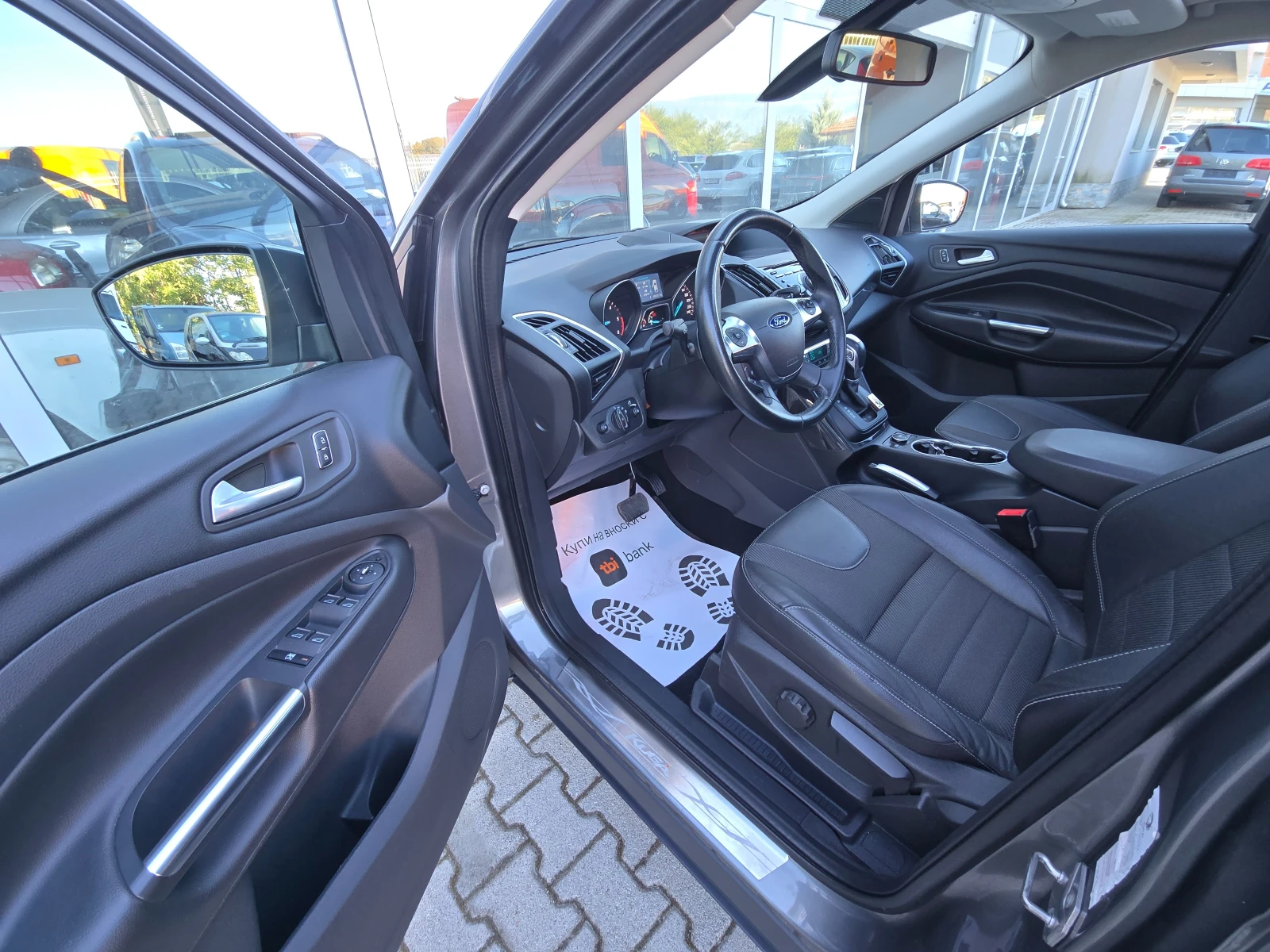Ford Kuga Автоматик !!80000км!!!!!!!!!!!, снимка 9 - Автомобили и джипове - 56365171