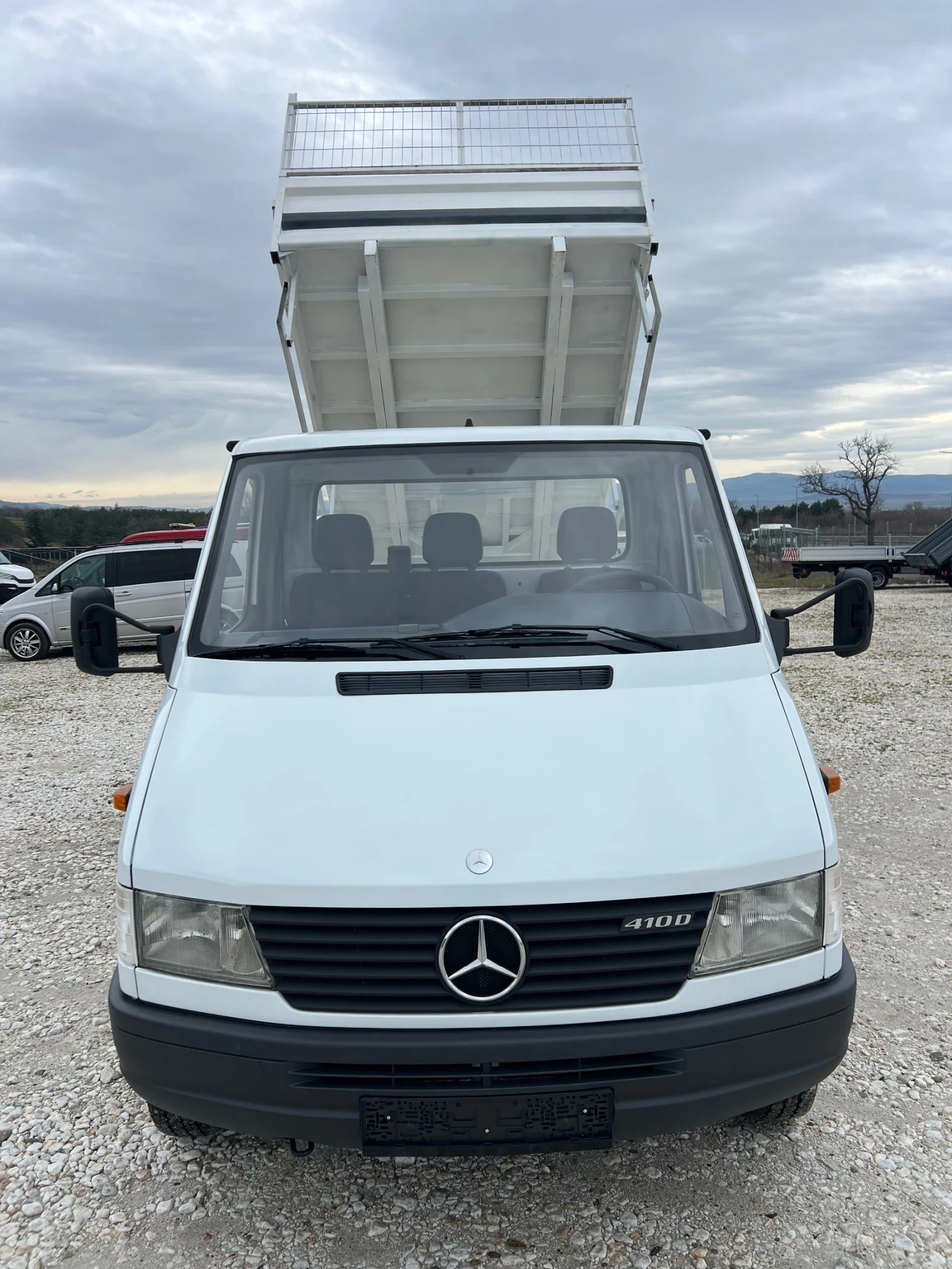 Mercedes-Benz Sprinter 410 САМОСВАЛ - изображение 3