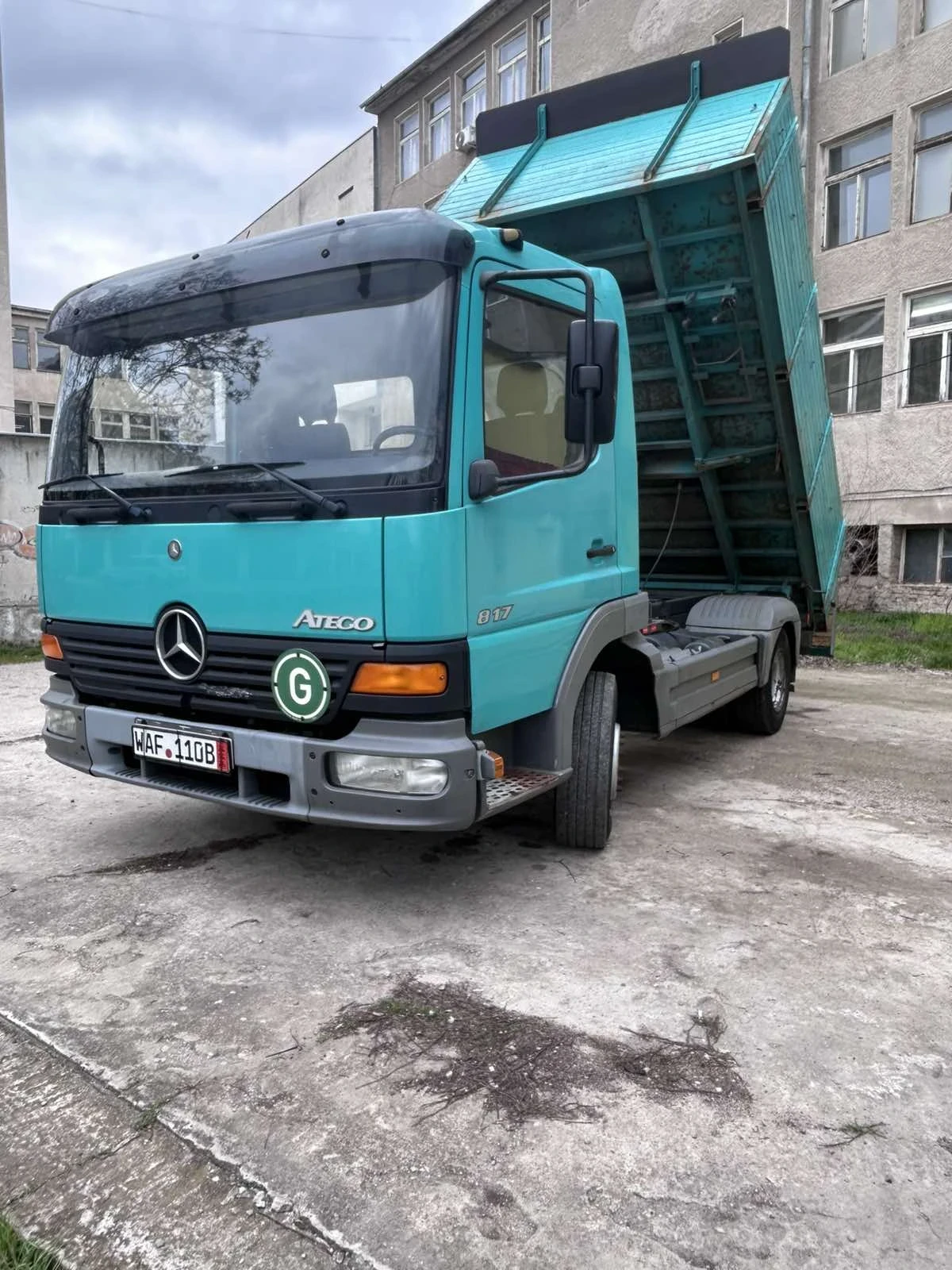 Mercedes-Benz Atego 817