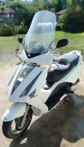     Honda Pantheon