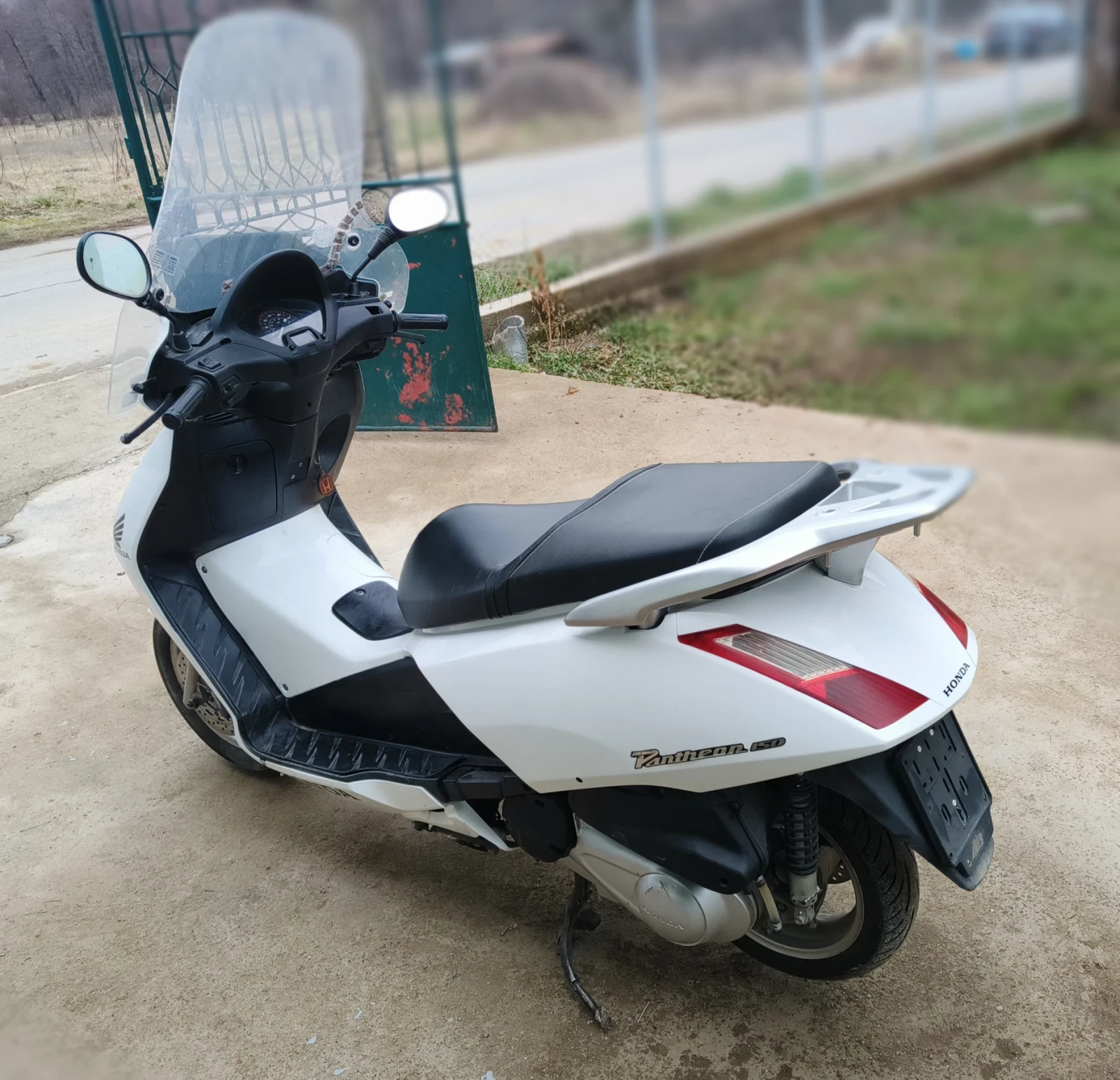 Honda Pantheon 150 кубика - изображение 6