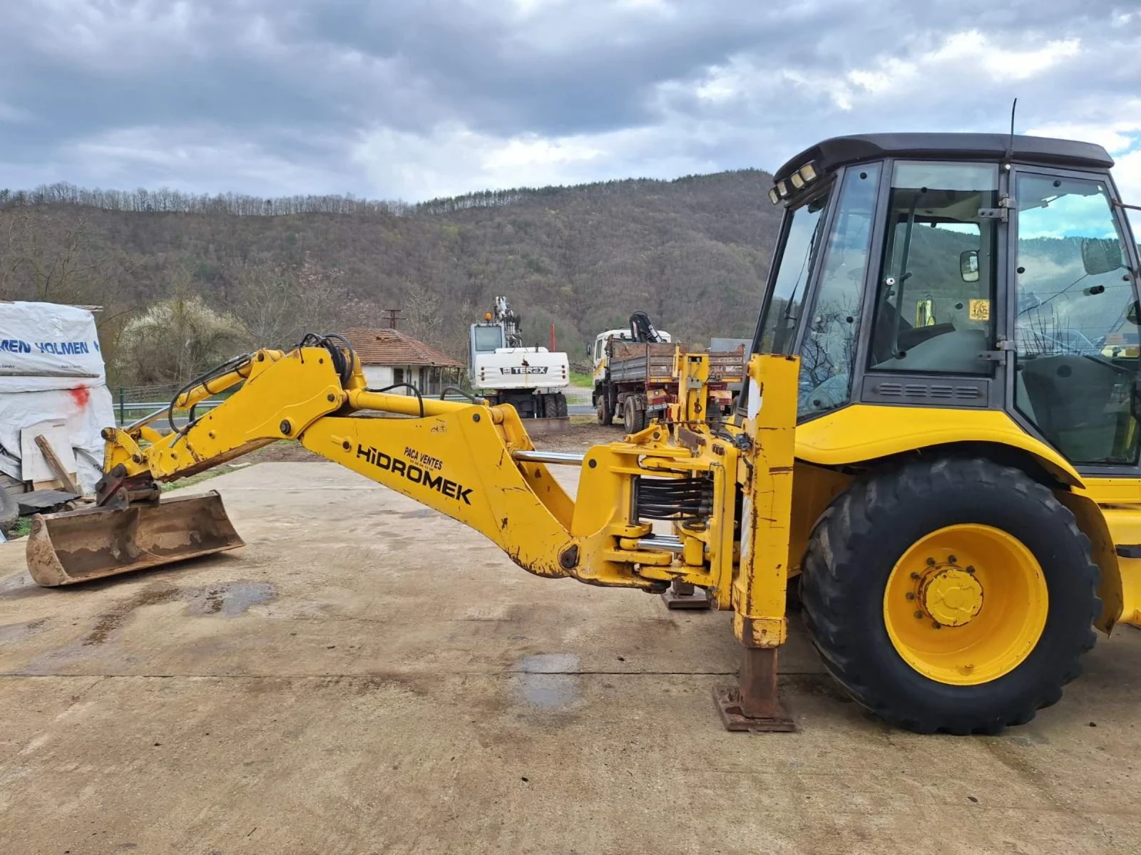 Багер Hidromek 102, снимка 3 - Индустриална техника - 54127148