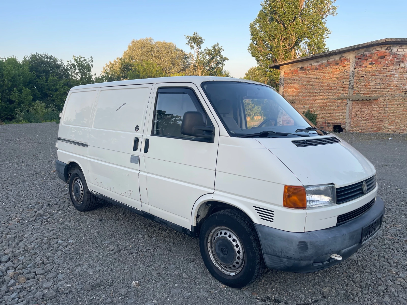 Кемпер VW Transporter 2.4 D - изображение 4