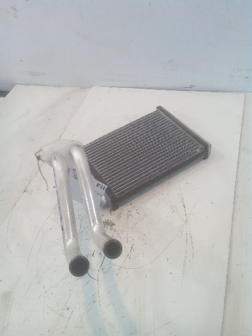 Радиатор парно Субару Импреза 2.0 бензин