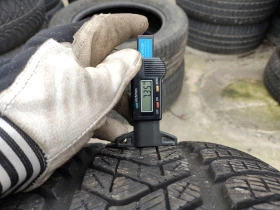 Гуми Зимни 255/55R19, снимка 5