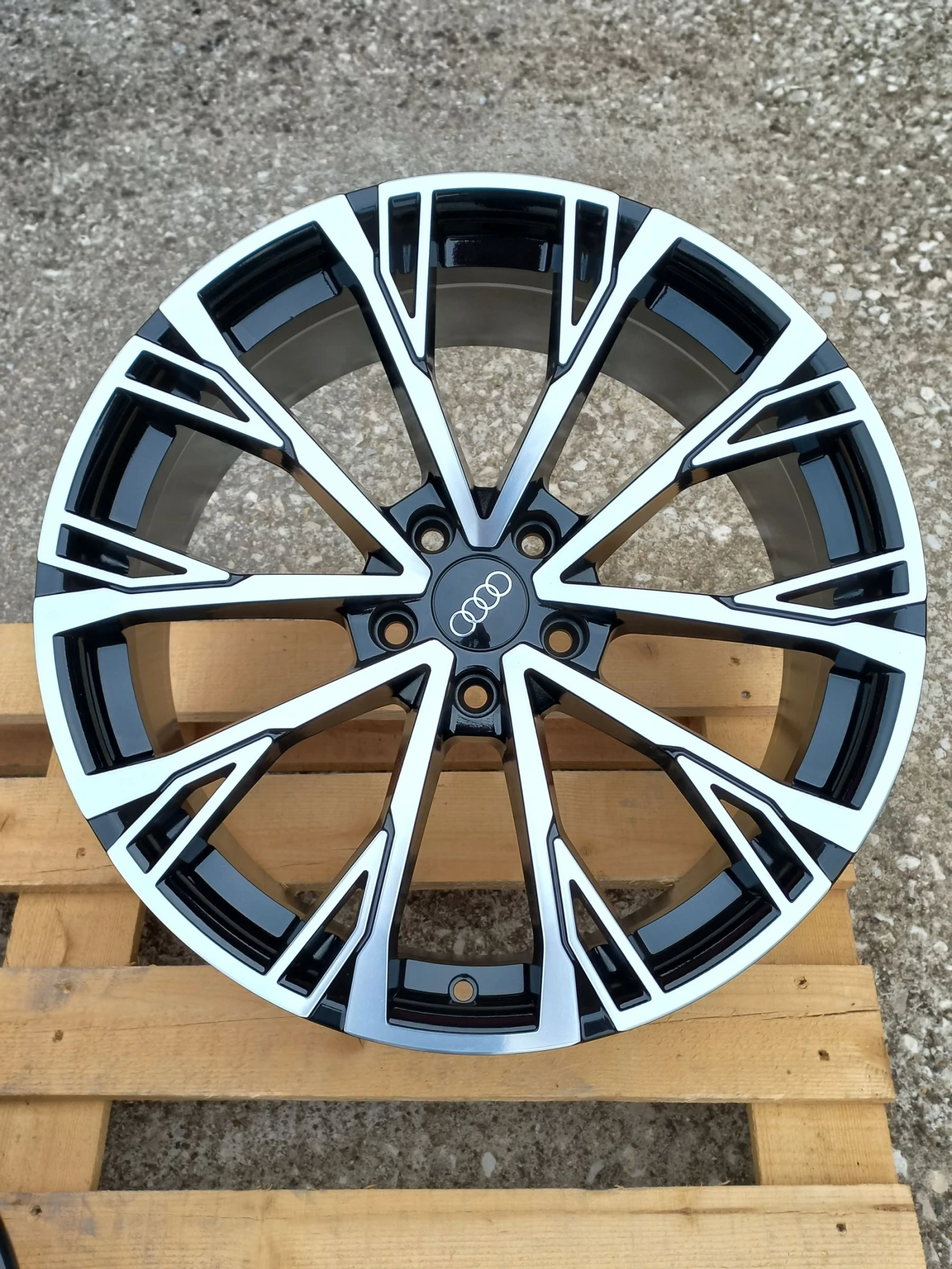   Audi | Mobile.bg   8