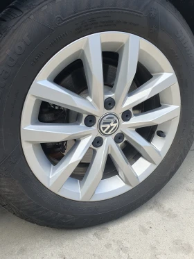 VW Passat B8 Перфектен, снимка 3