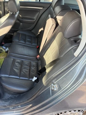 VW Golf 2.0FSI  - 5 € / 9.78 лв. - 67830608 3