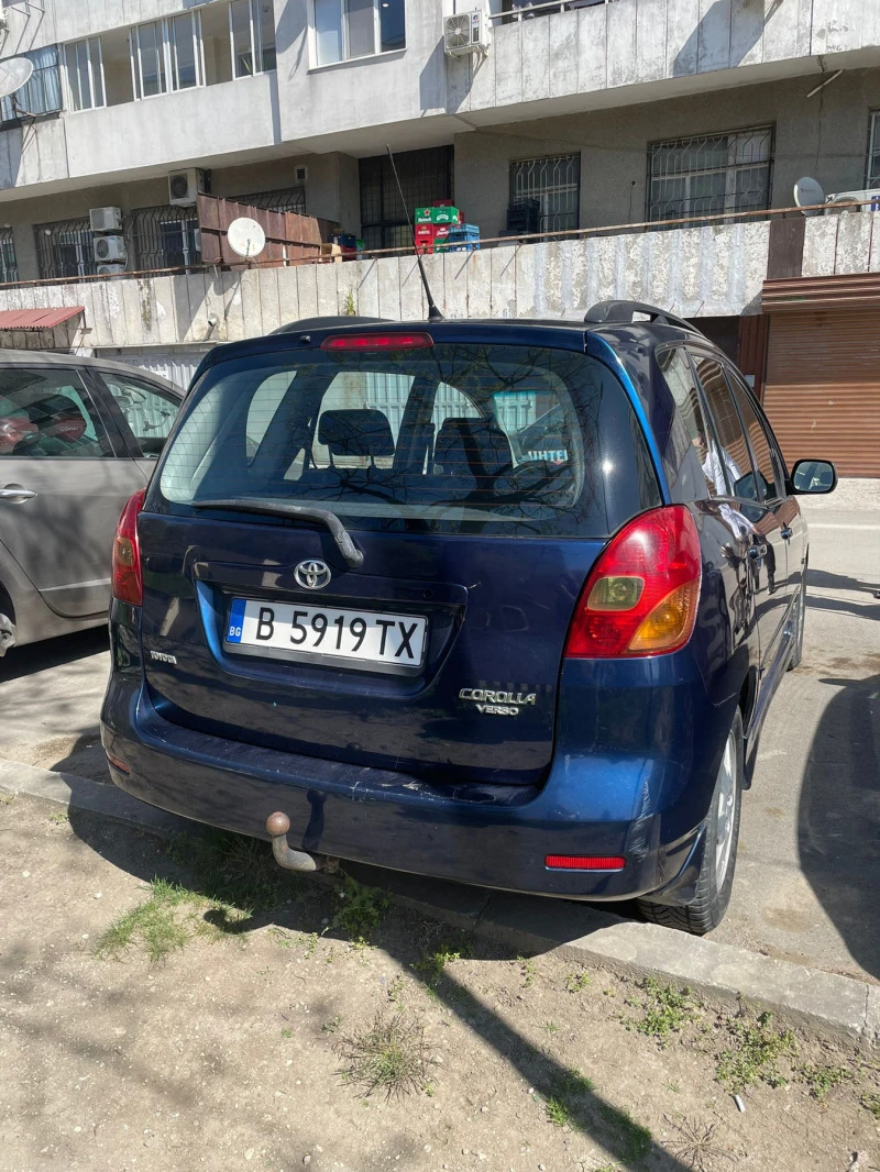 Toyota Corolla verso 2.0, снимка 3 - Автомобили и джипове - 47614718