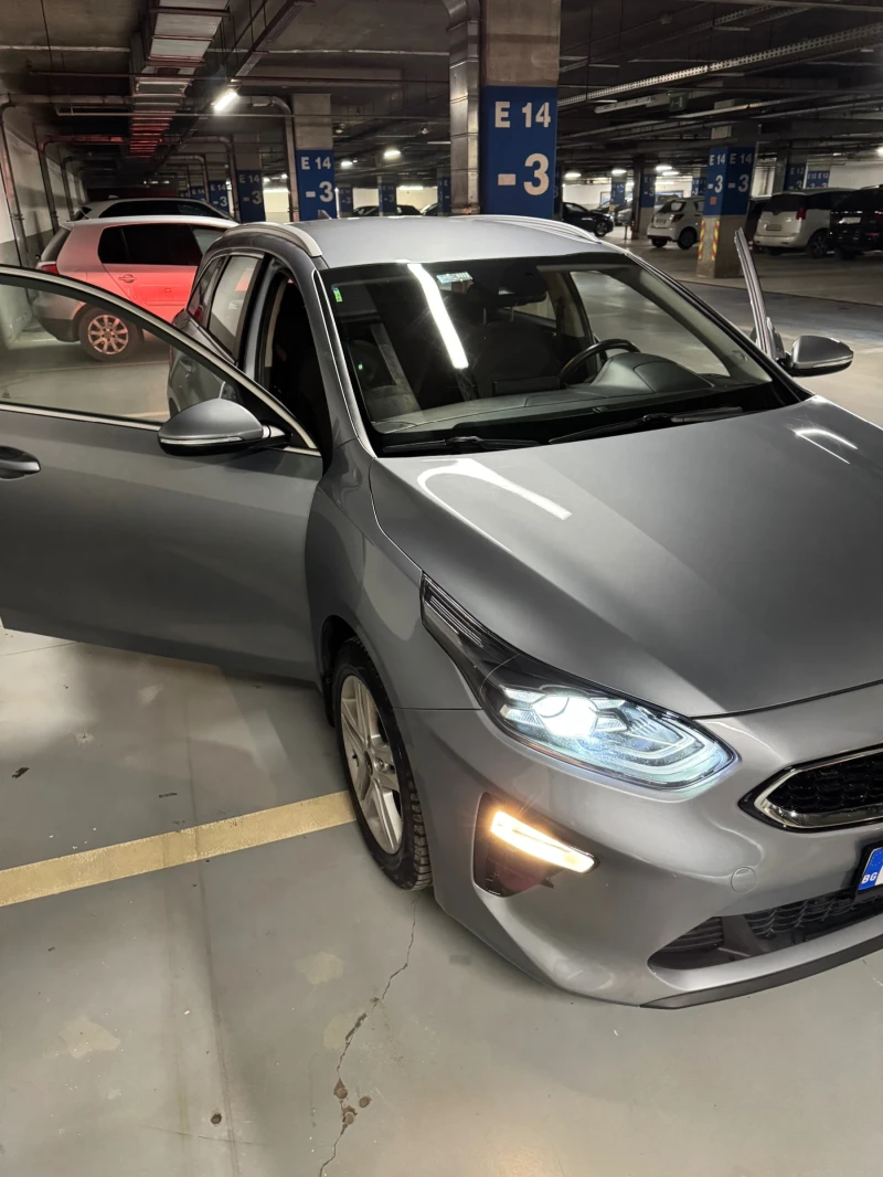 Kia Ceed, снимка 9 - Автомобили и джипове - 49485908