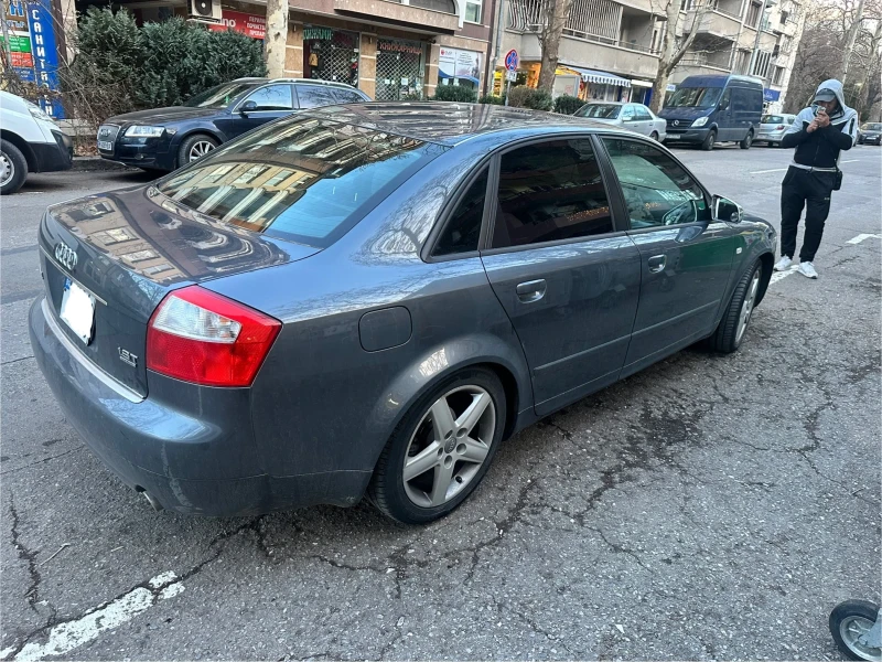 Audi A4 1.8T Quattro, снимка 5 - Автомобили и джипове - 48993543