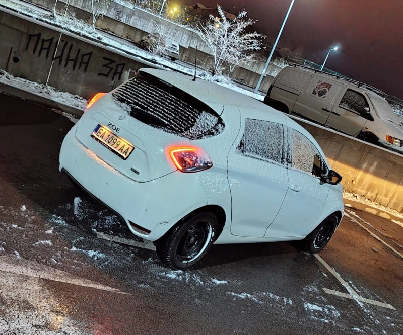 Renault Zoe R110 41 kWh, снимка 9 - Автомобили и джипове - 49144823