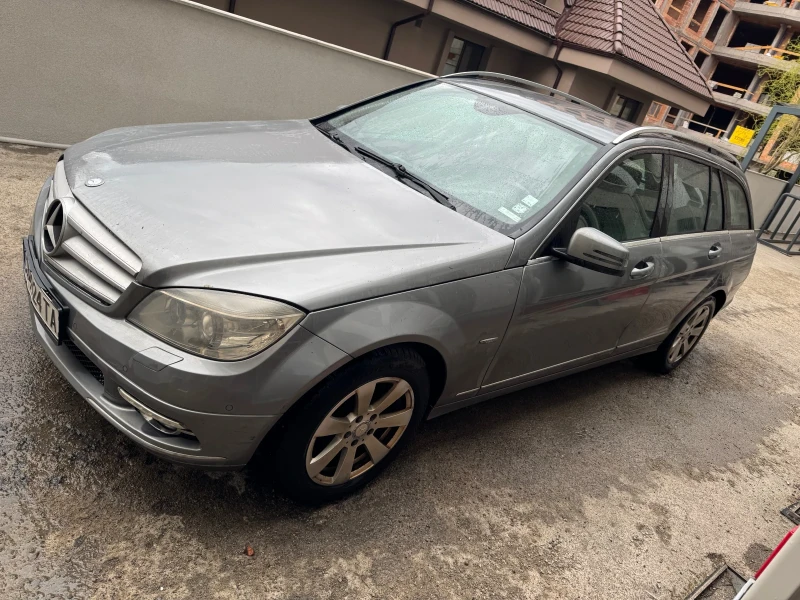 Mercedes-Benz C 220, снимка 1 - Автомобили и джипове - 49610467