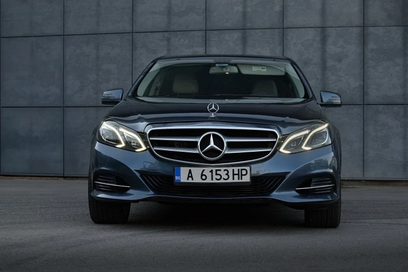 Mercedes-Benz E 250 4matic , LED , РЕАЛНИ КМ!!!, снимка 5 - Автомобили и джипове - 51103664