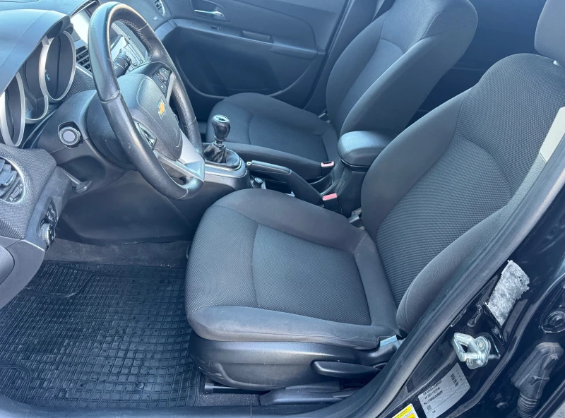 Chevrolet Cruze 1, 8i 141ps, GPL, нави, мулти, темпо, борд, евро5, снимка 16 - Автомобили и джипове - 52775084