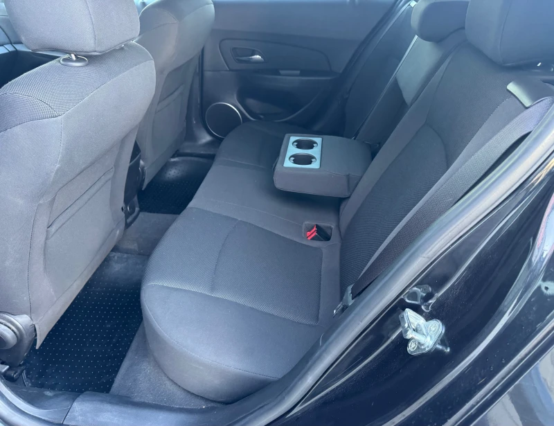 Chevrolet Cruze 1, 8i 141ps, GPL, нави, мулти, темпо, борд, евро5, снимка 14 - Автомобили и джипове - 52775084