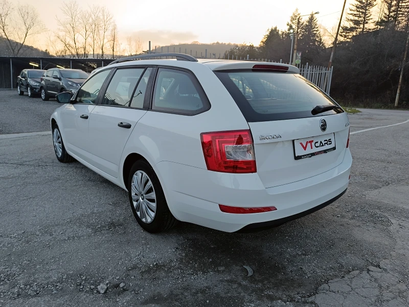 Skoda Octavia 1.6TDI 90k.c, снимка 3 - Автомобили и джипове - 52824155