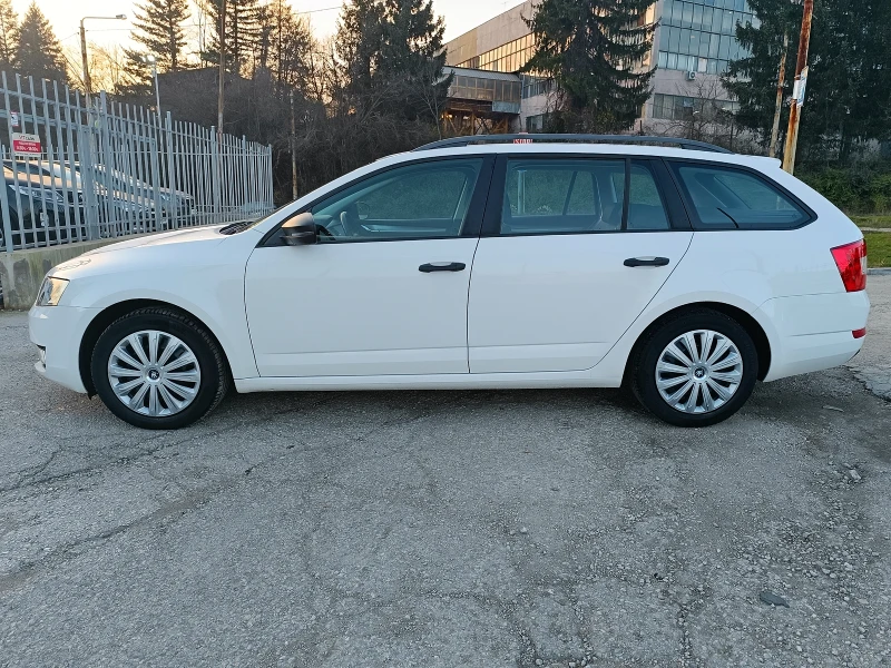 Skoda Octavia 1.6TDI 90k.c, снимка 2 - Автомобили и джипове - 52824155