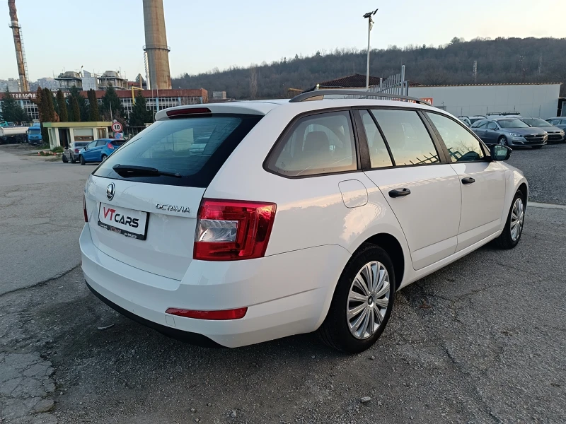 Skoda Octavia 1.6TDI 90k.c, снимка 5 - Автомобили и джипове - 52824155