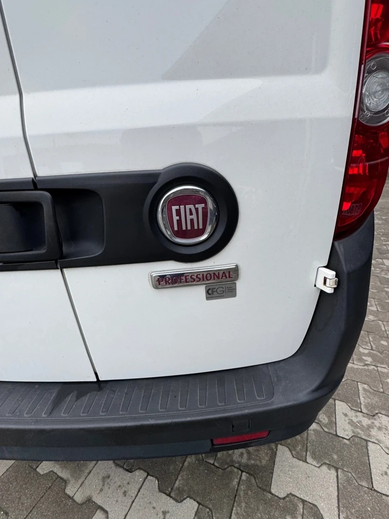 Fiat Doblo 1.6 Multijet 3 местен, снимка 9 - Автомобили и джипове - 53295963
