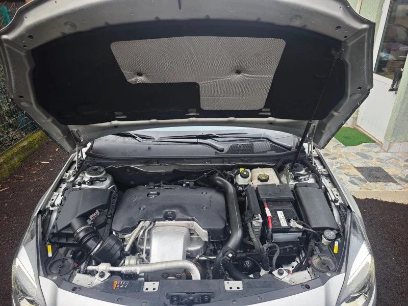 Opel Insignia 2.0iTurbo/Avtomat/4X4/FaceLift/FULL, снимка 16 - Автомобили и джипове - 53396694