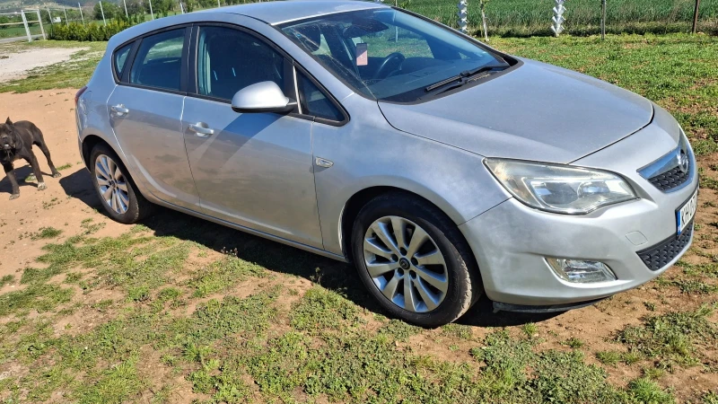 Opel Astra, снимка 2 - Автомобили и джипове - 53417289