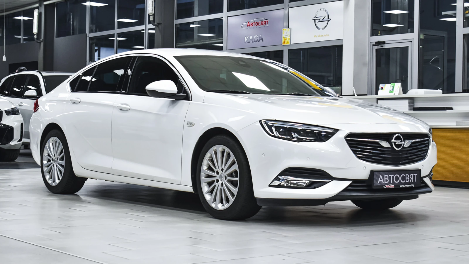 Opel Insignia Grand Sport 2.0 Turbo Innovation 4x4 Automatic - изображение 5