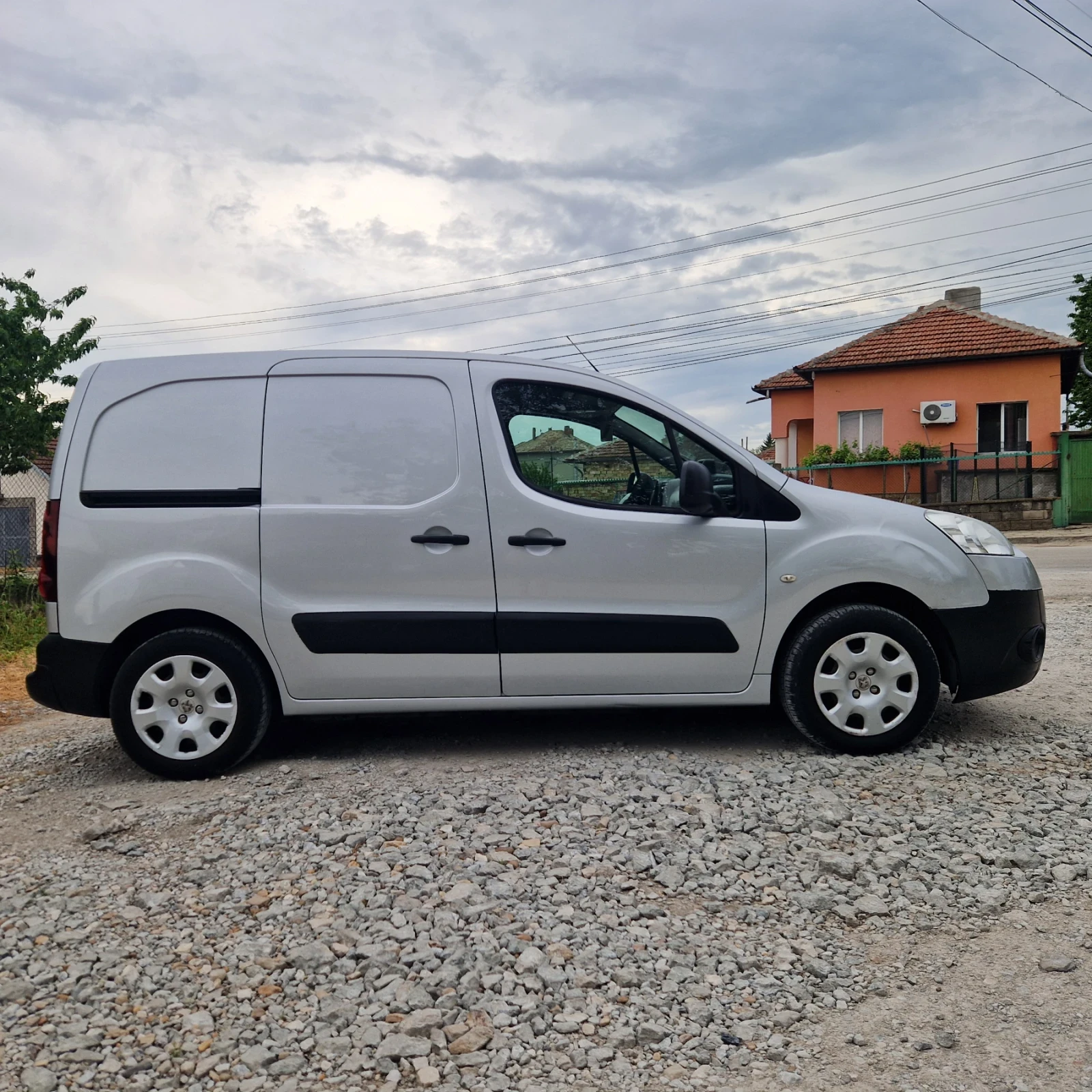 Peugeot Partner 1.6 HDI - изображение 8