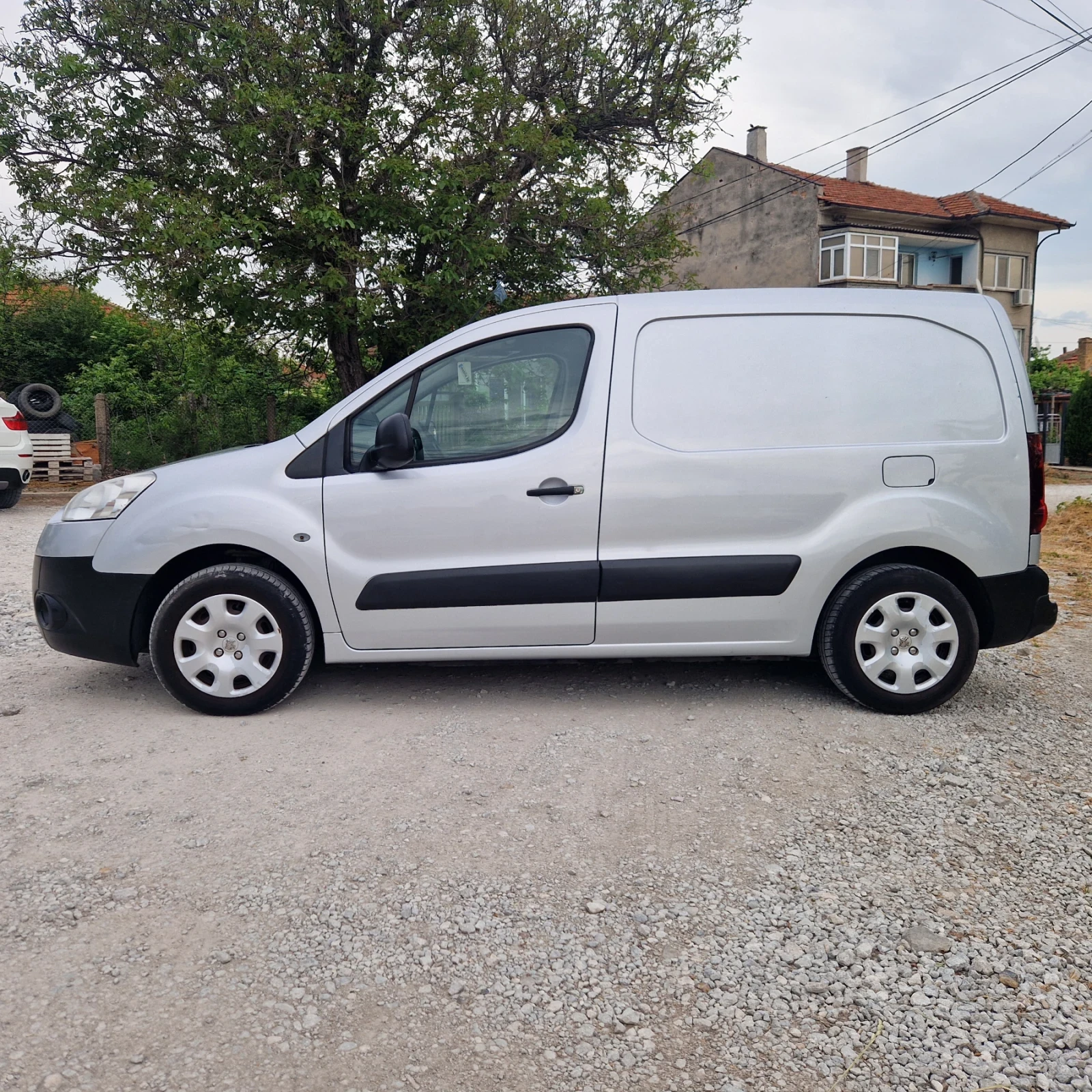 Peugeot Partner 1.6 HDI - изображение 7