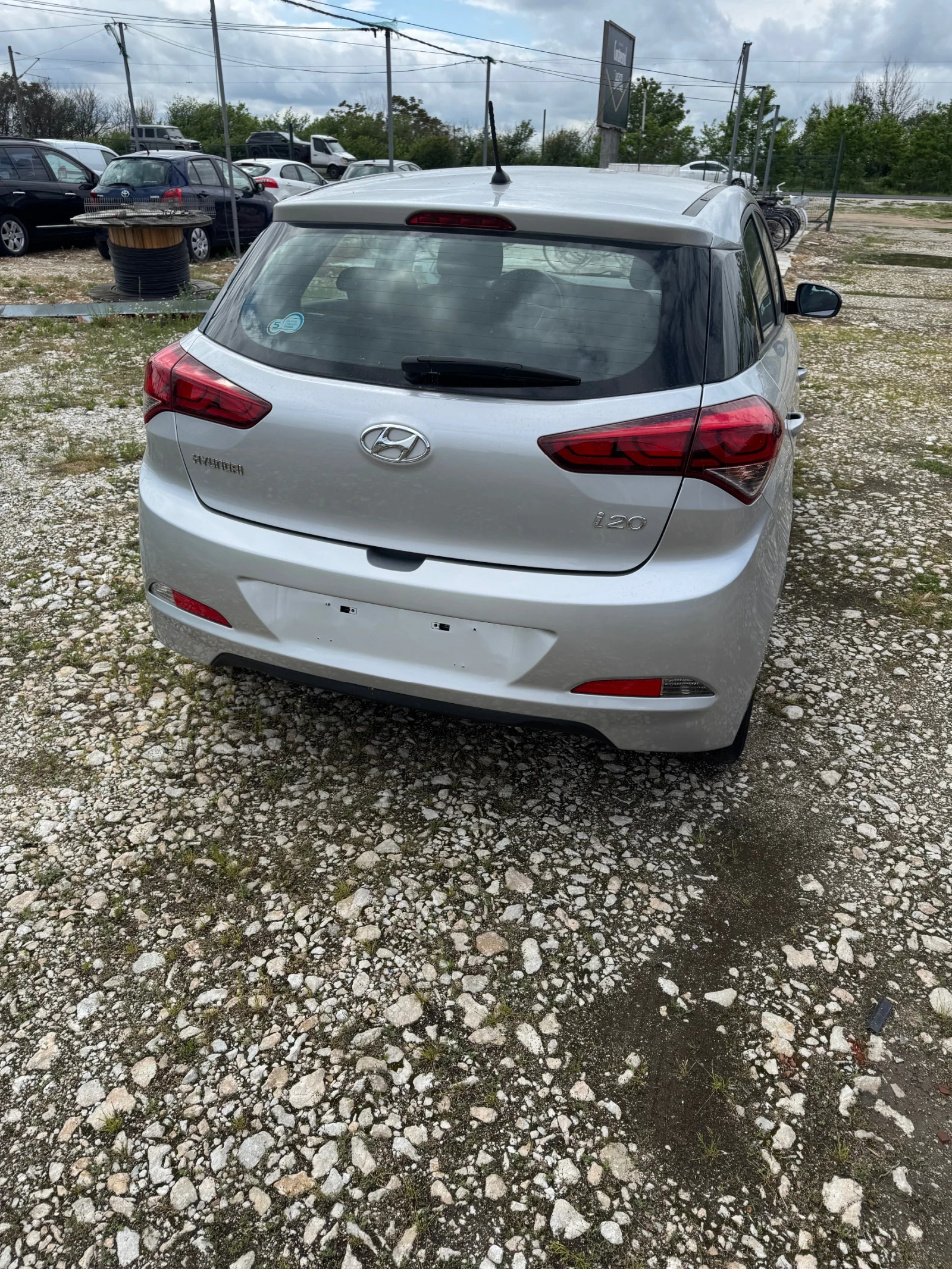 Hyundai I20  - изображение 4