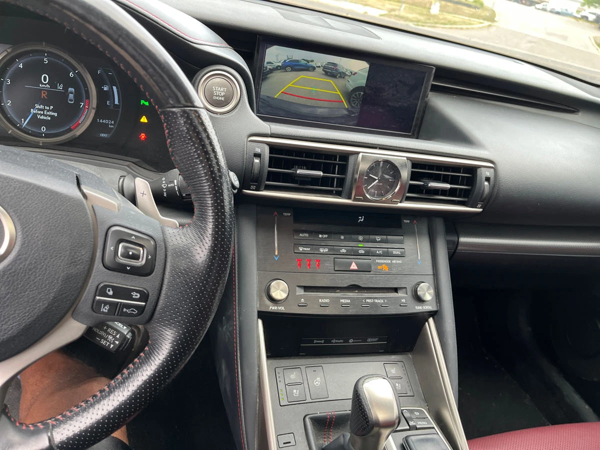 Lexus IS 350 * AWD * CARFAX * БЕЗ ПЪРВОНАЧАЛНА ВНОСКА - изображение 7