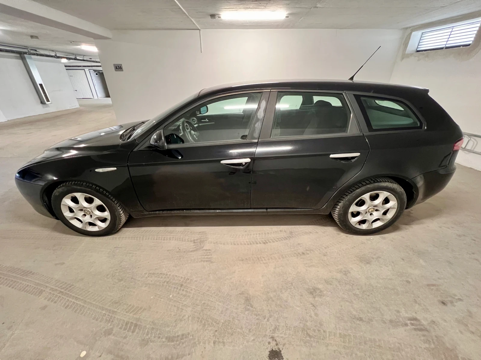 Alfa Romeo 159 sportwagon  - изображение 4
