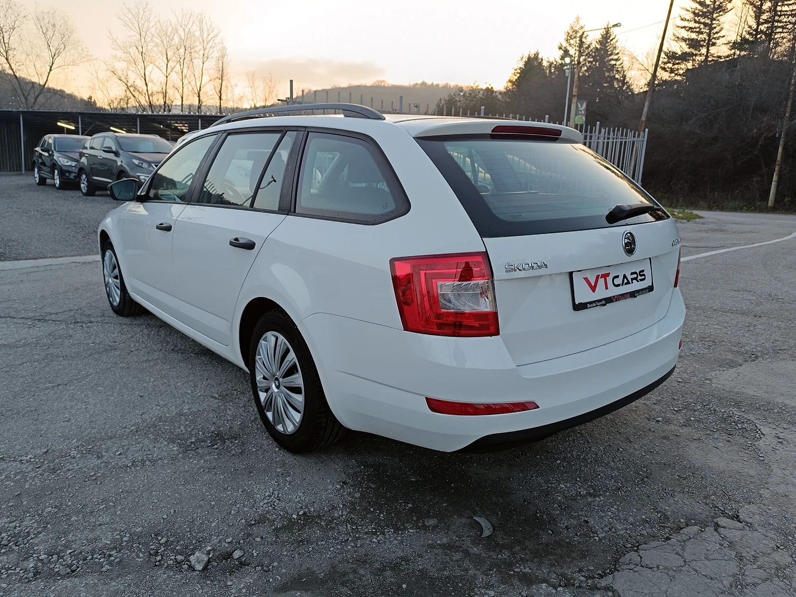 Skoda Octavia 1.6TDI 90k.c - изображение 3