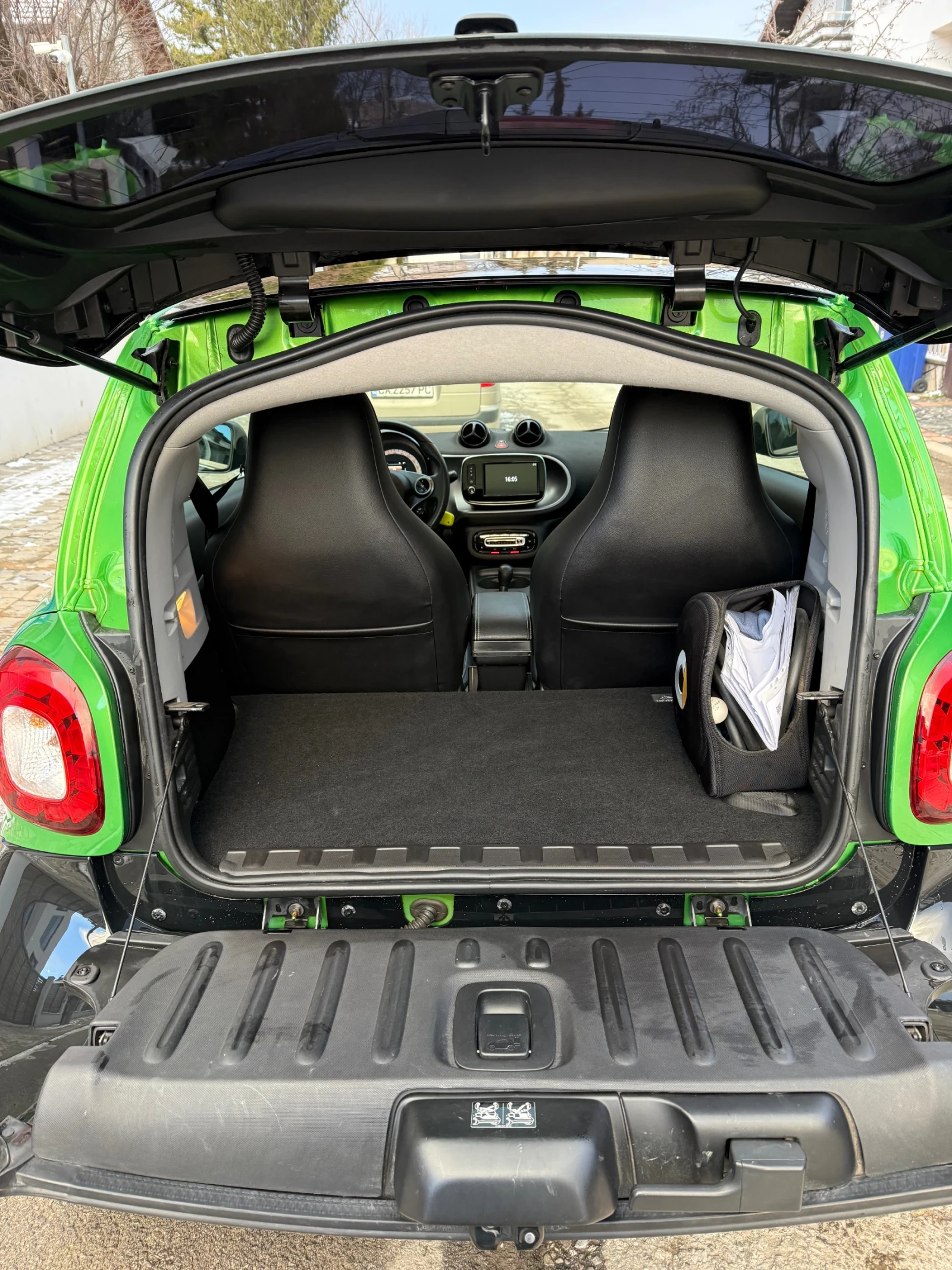 Smart Fortwo EV | Mobile.bg � ����������� 10