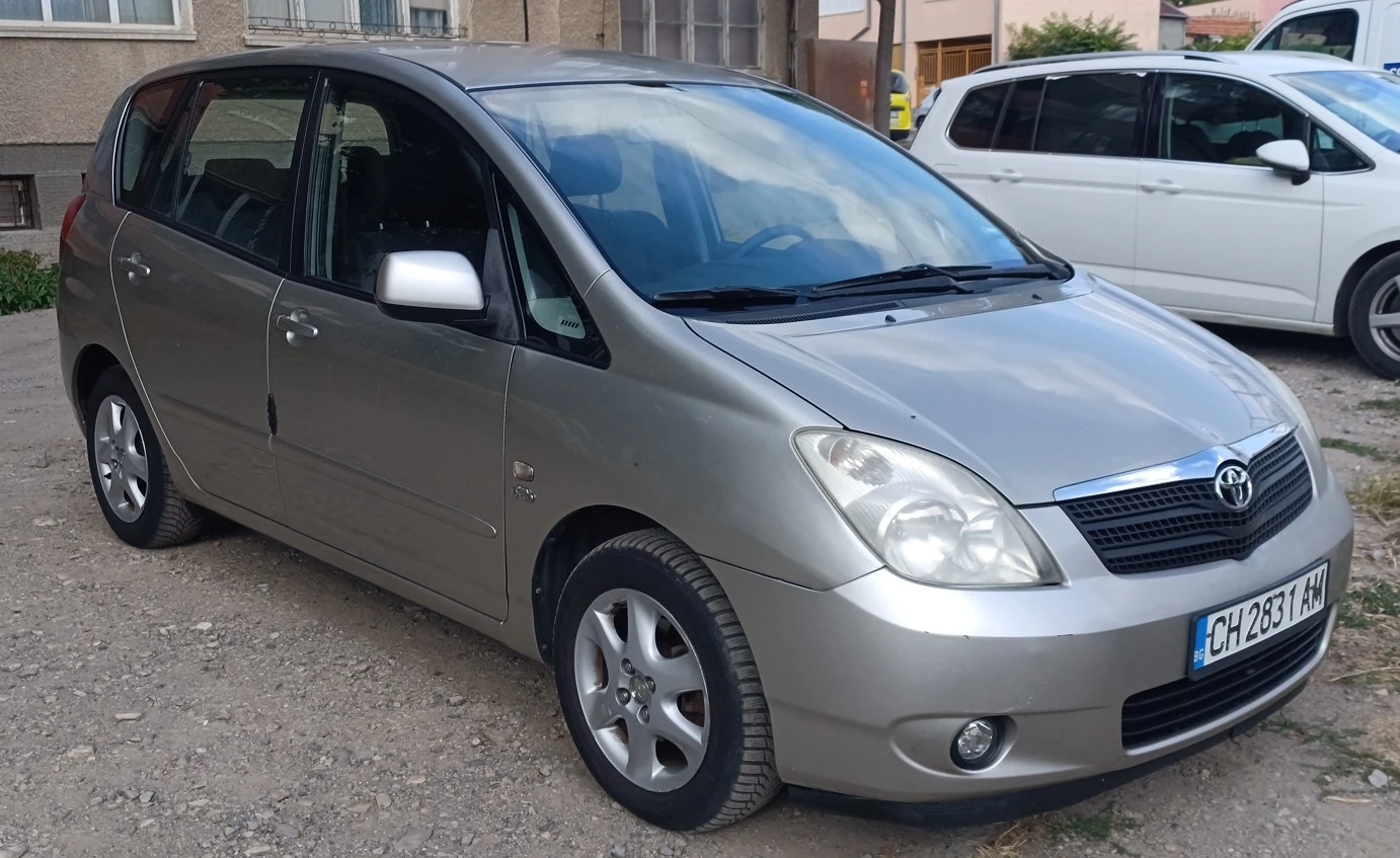 Toyota Corolla verso 2.0 D4D 90к.с. - изображение 2