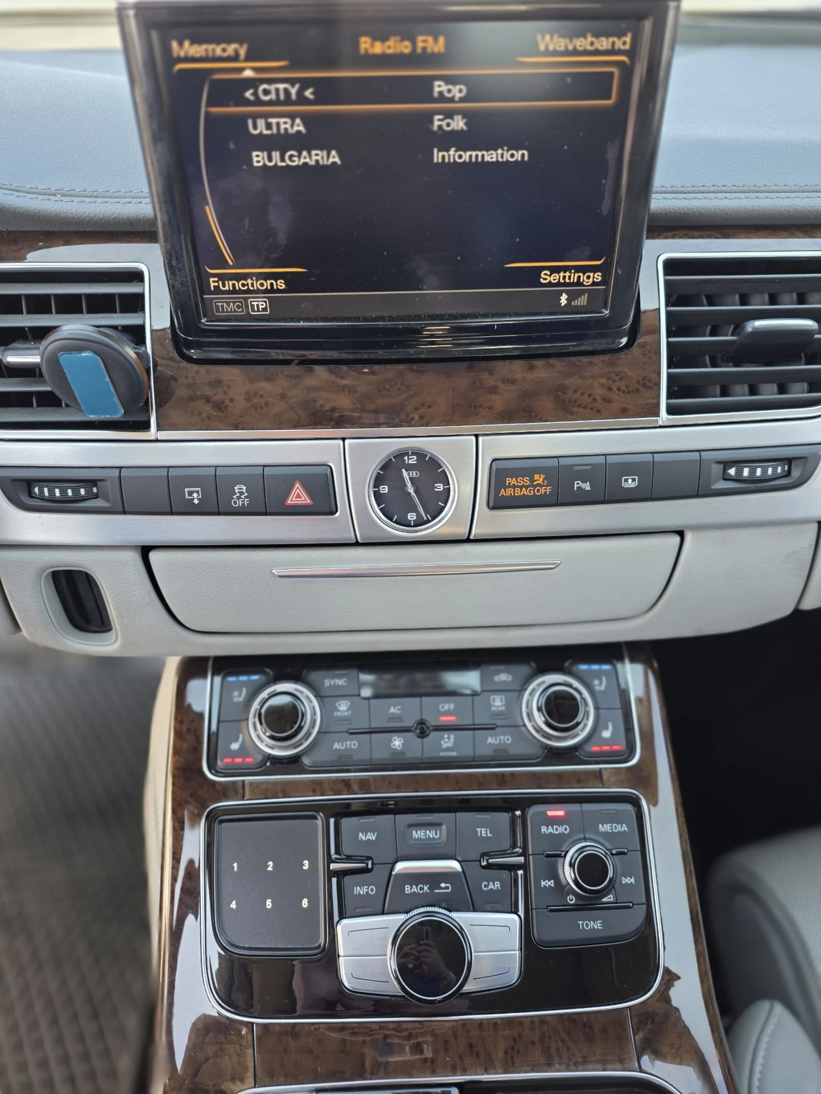 Audi A8 4.2 TDI quattro - изображение 9