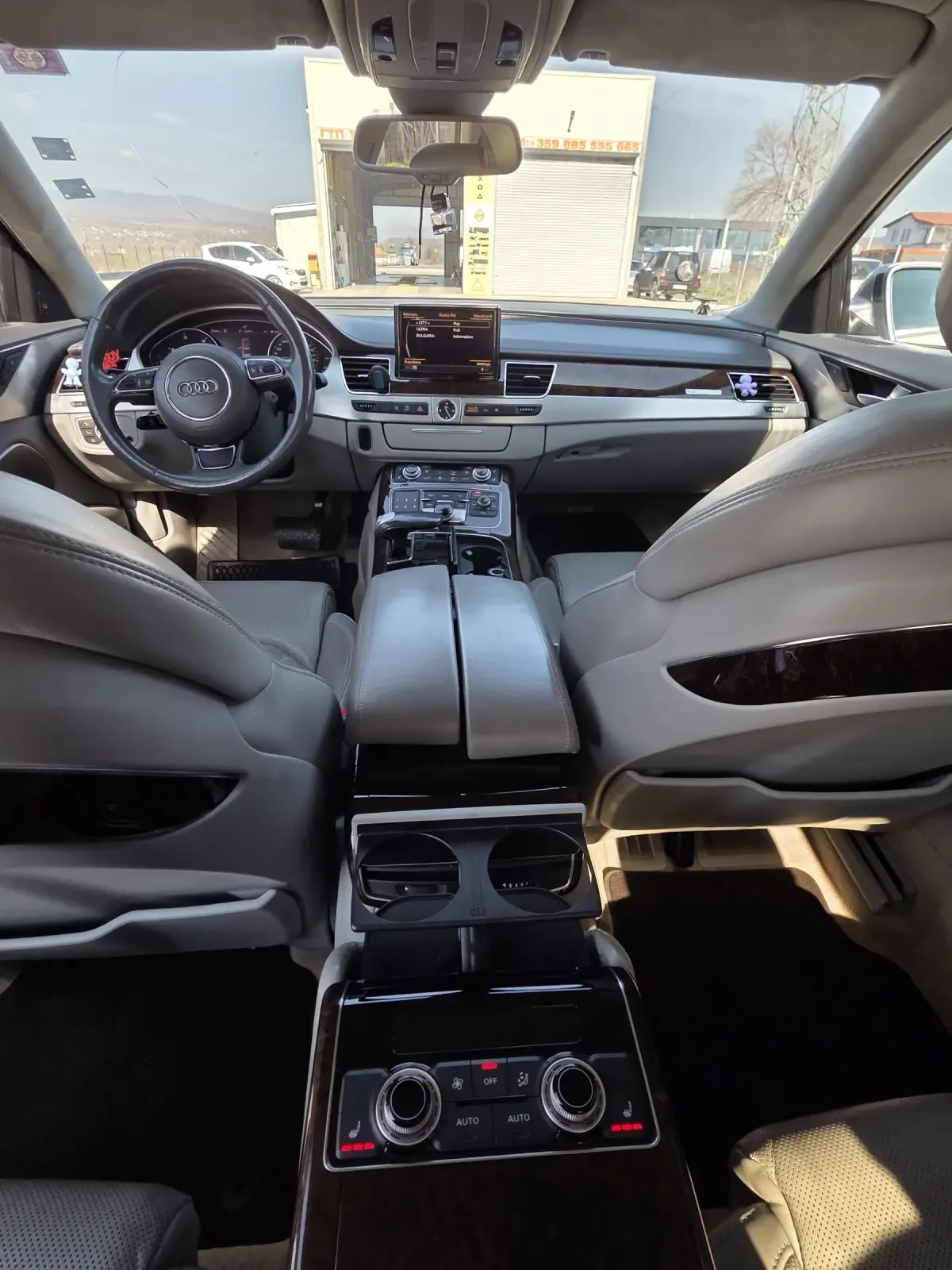 Audi A8 4.2 TDI quattro - изображение 8